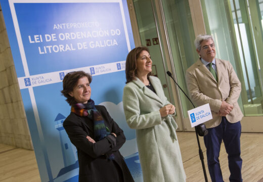 A Xunta recolle as achegas de expertos das tres universidades galegas para enriquecer o contido da futura Lei de Ordenación do Litoral